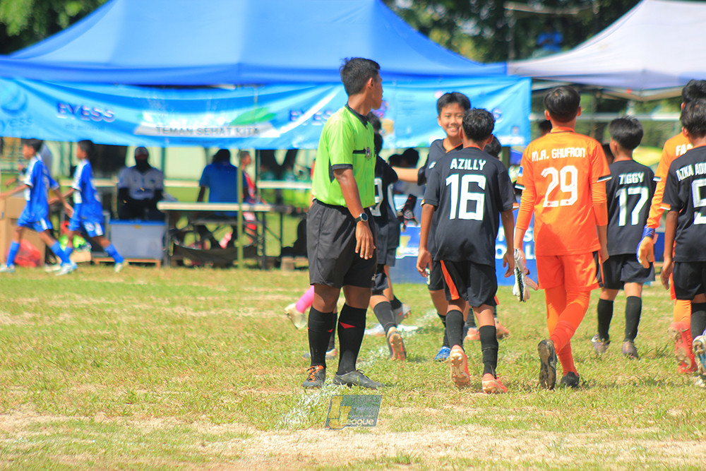 ijl big16 u12 261025 wins soccer school vs jips soccer school