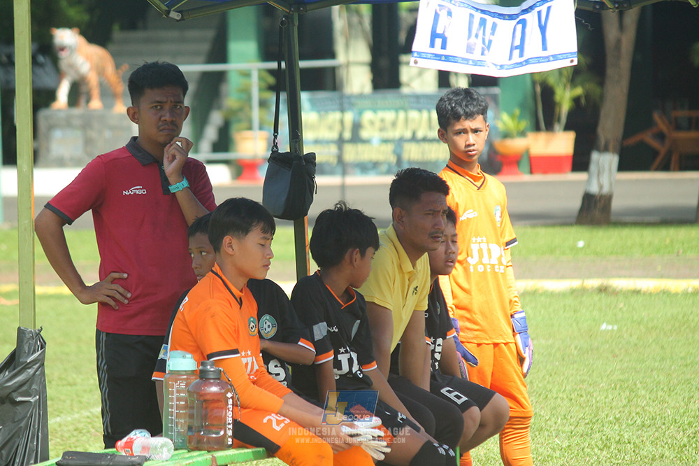 ijl big16 u12 261025 wins soccer school vs jips soccer school