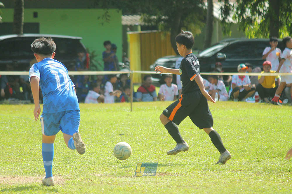ijl big16 u12 261025 wins soccer school vs jips soccer school