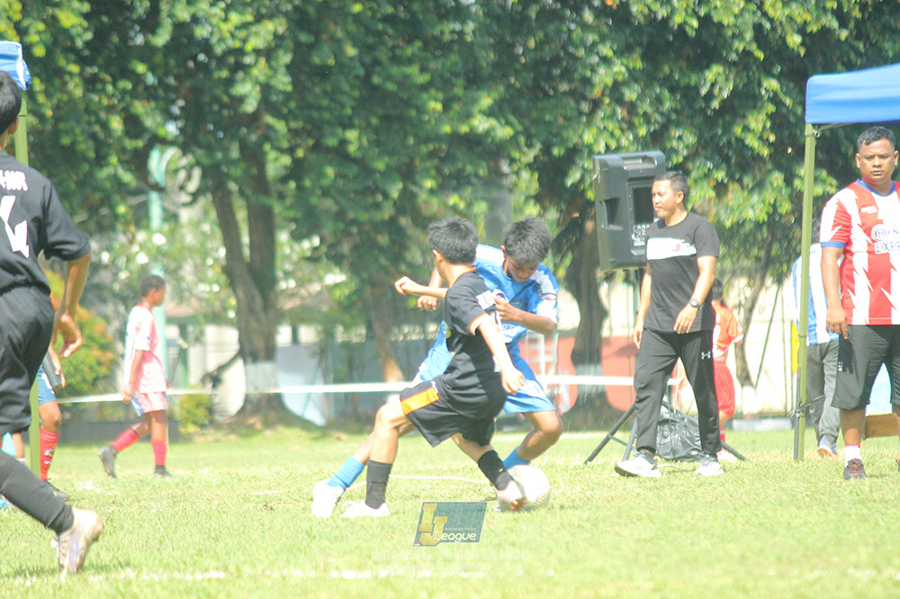 ijl big16 u12 261025 wins soccer school vs jips soccer school