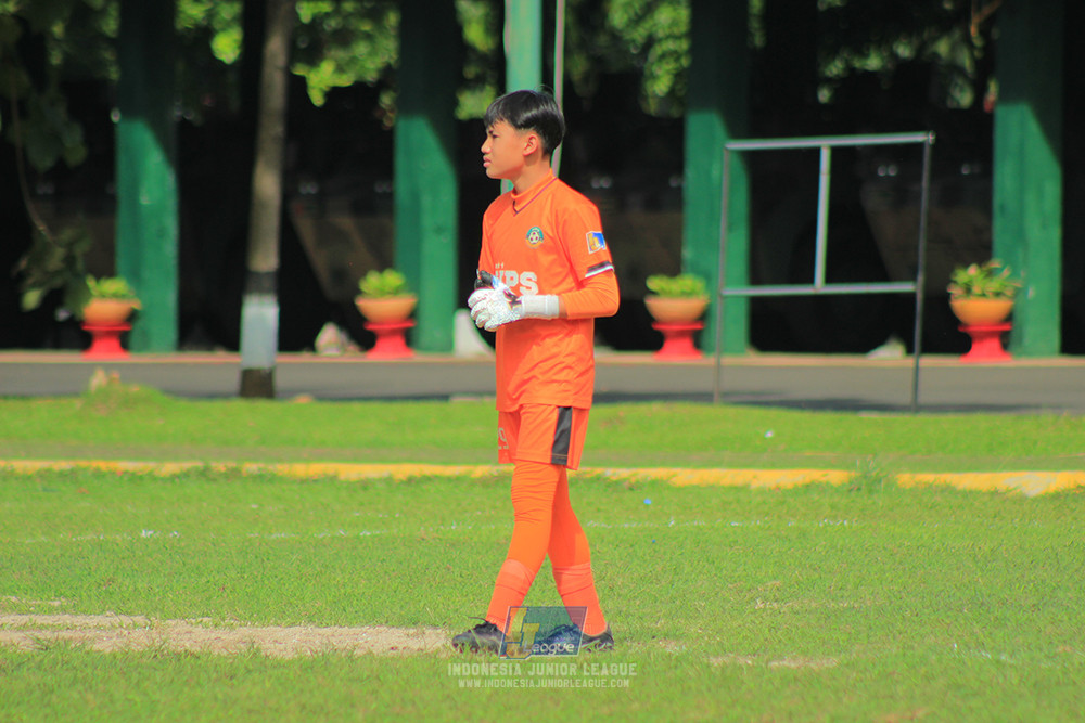 ijl big16 u12 261025 wins soccer school vs jips soccer school