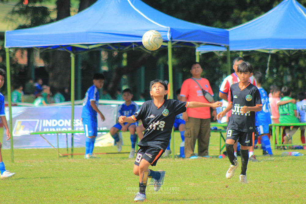 ijl big16 u12 261025 wins soccer school vs jips soccer school
