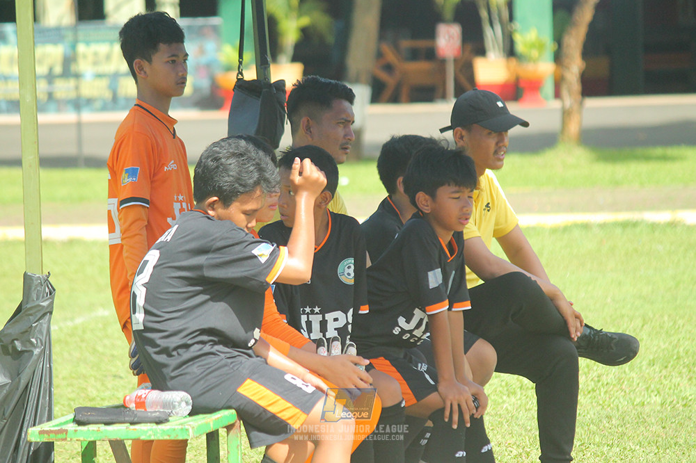ijl big16 u12 261025 wins soccer school vs jips soccer school
