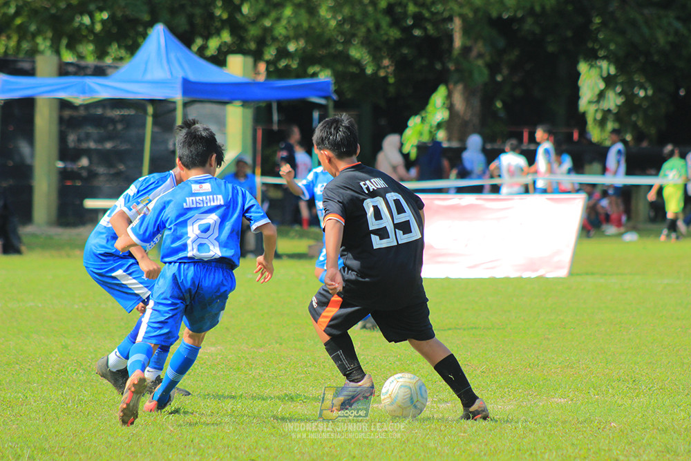 ijl big16 u12 261025 wins soccer school vs jips soccer school