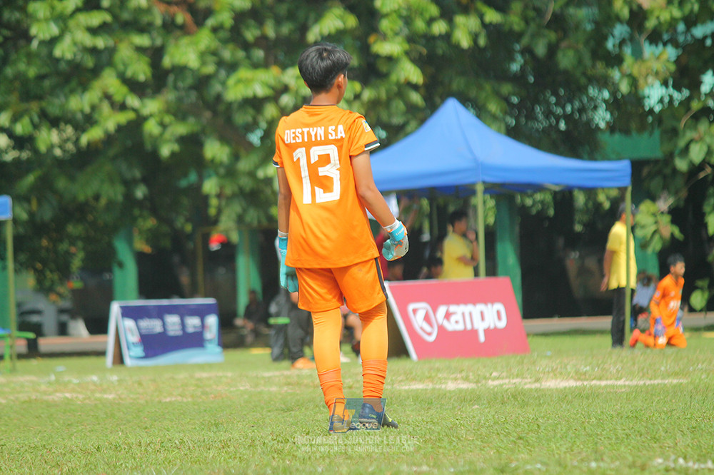 ijl big16 u12 261025 wins soccer school vs jips soccer school