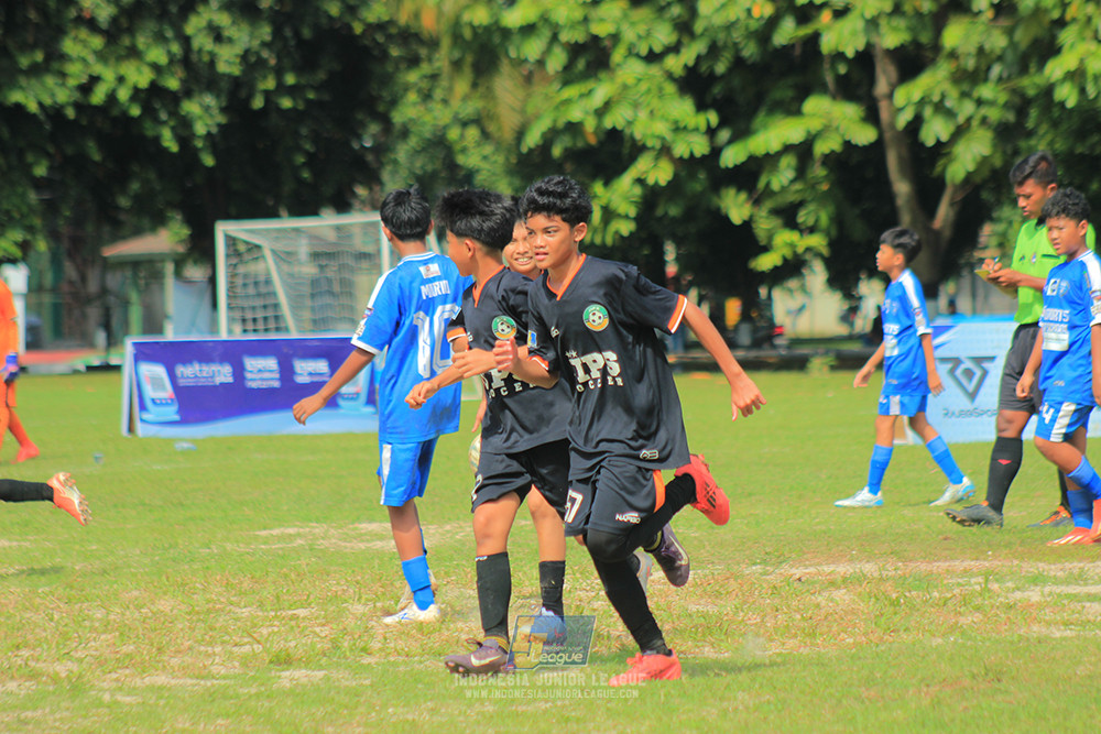 ijl big16 u12 261025 wins soccer school vs jips soccer school
