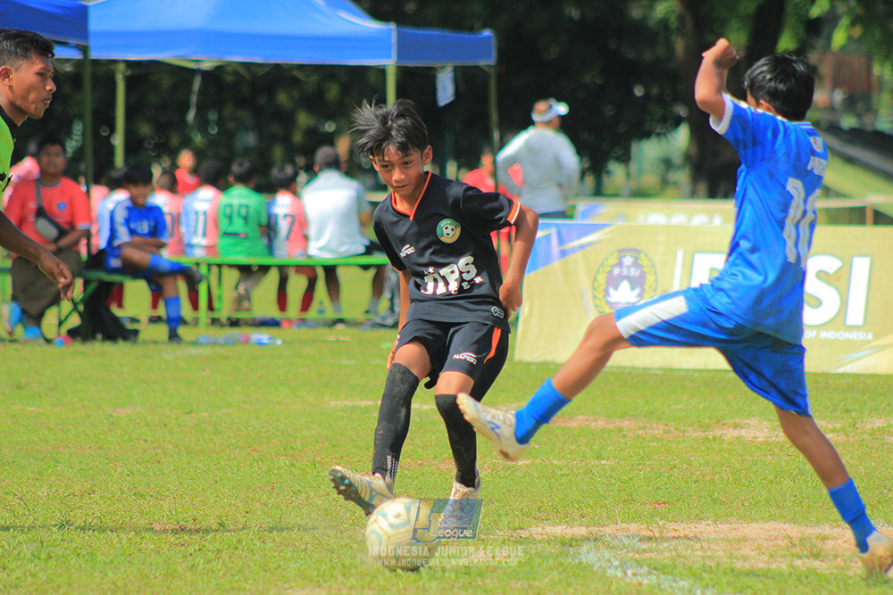 ijl big16 u12 261025 wins soccer school vs jips soccer school
