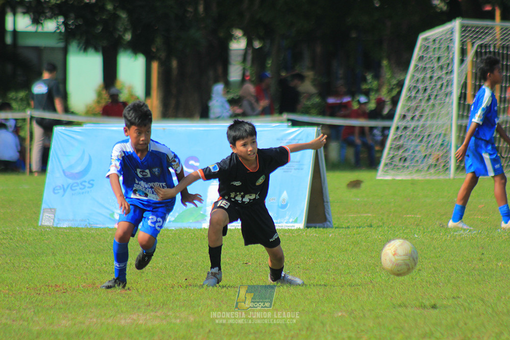 ijl big16 u12 261025 wins soccer school vs jips soccer school
