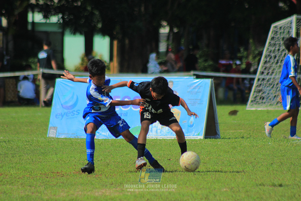 ijl big16 u12 261025 wins soccer school vs jips soccer school