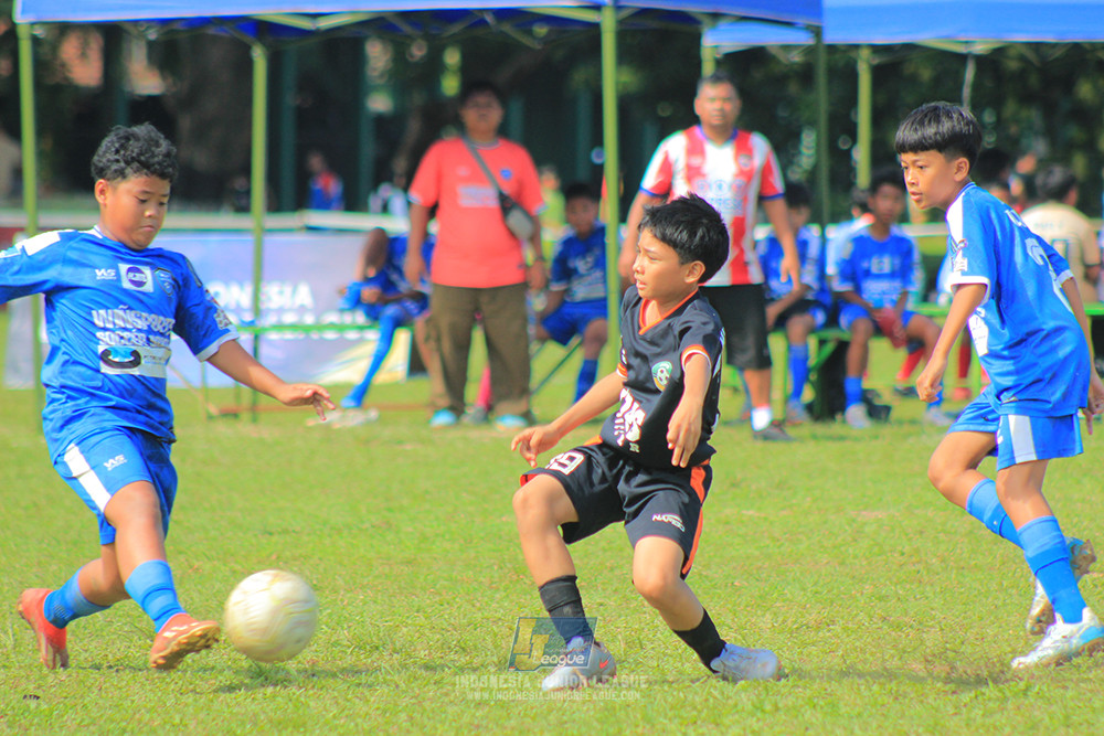 ijl big16 u12 261025 wins soccer school vs jips soccer school