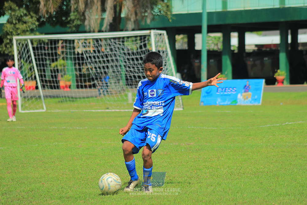 ijl big16 u12 261025 wins soccer school vs jips soccer school