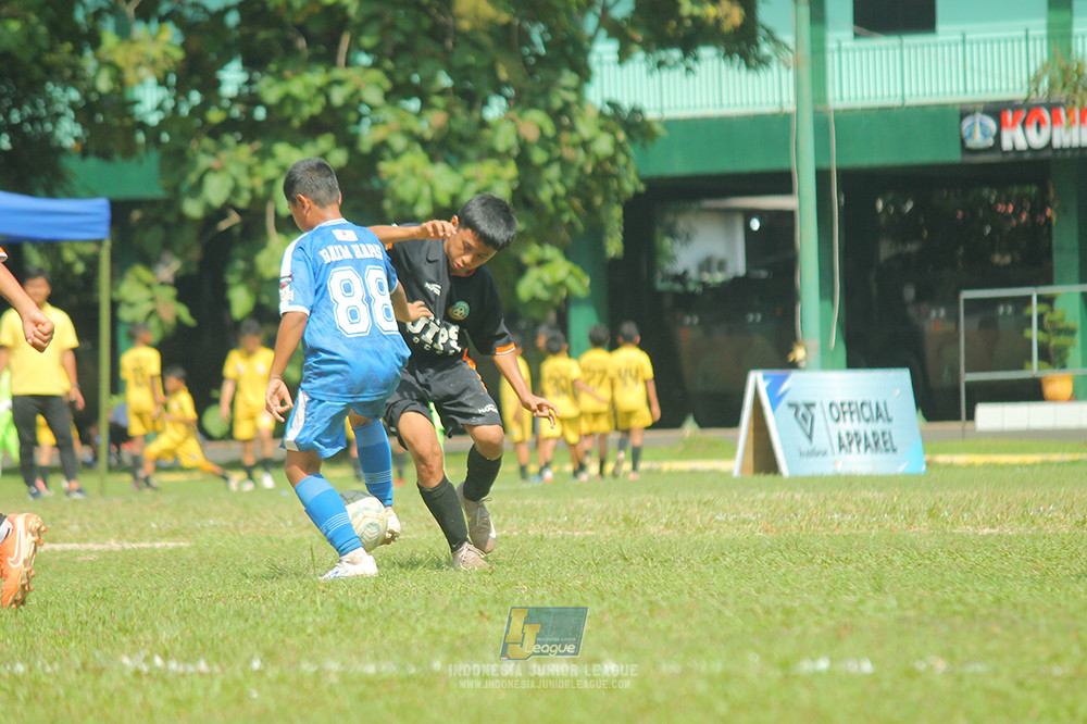 ijl big16 u12 261025 wins soccer school vs jips soccer school