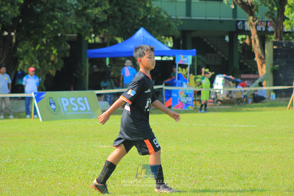 ijl big16 u12 261025 wins soccer school vs jips soccer school