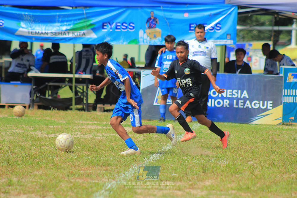 ijl big16 u12 261025 wins soccer school vs jips soccer school