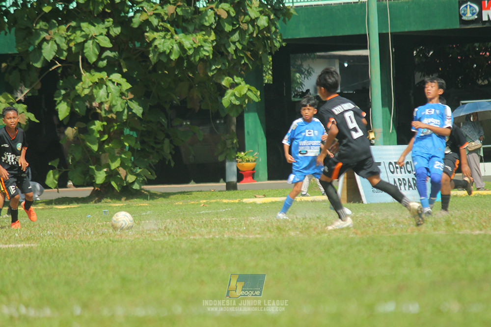 ijl big16 u12 261025 wins soccer school vs jips soccer school