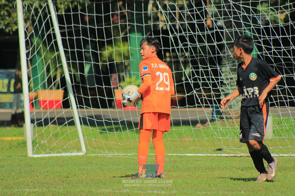 ijl big16 u12 261025 wins soccer school vs jips soccer school