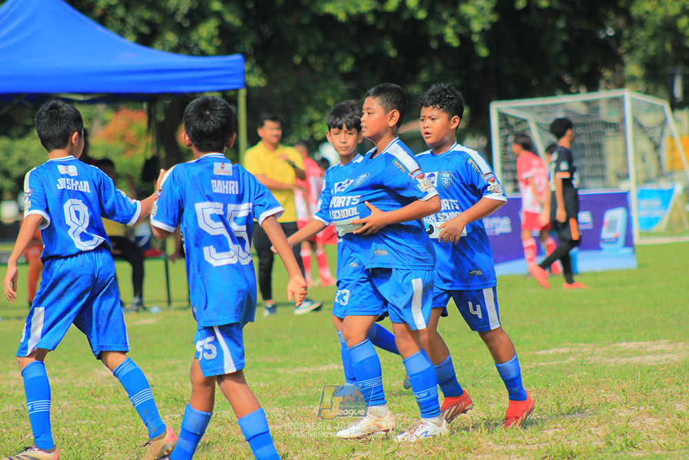 ijl big16 u12 261025 wins soccer school vs jips soccer school