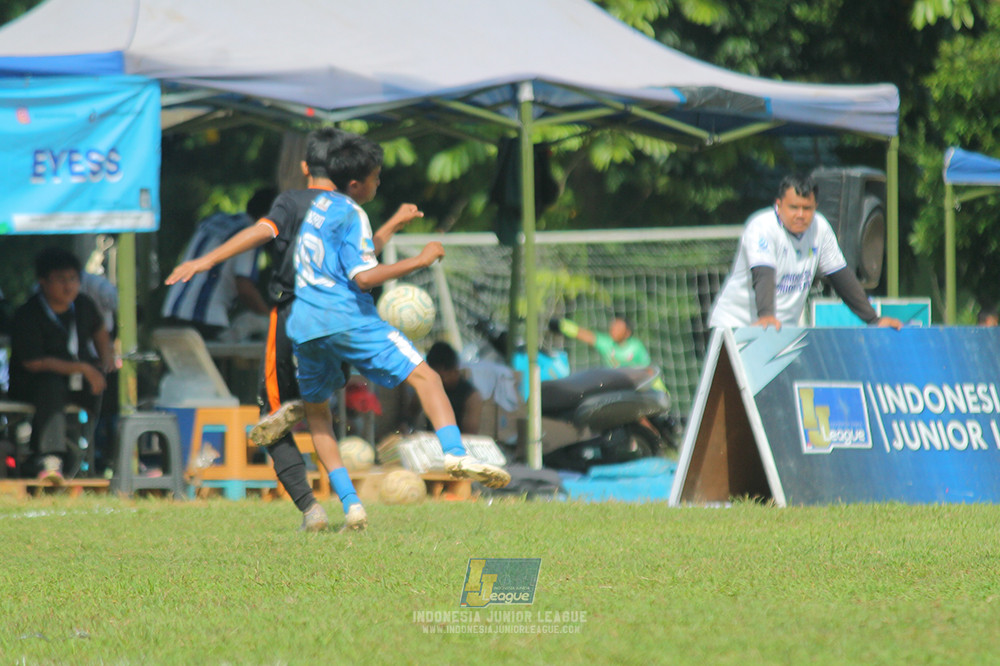 ijl big16 u12 261025 wins soccer school vs jips soccer school