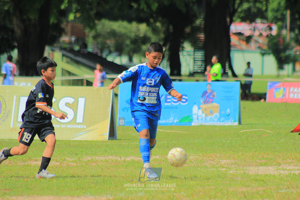 ijl big16 u12 261025 wins soccer school vs jips soccer school