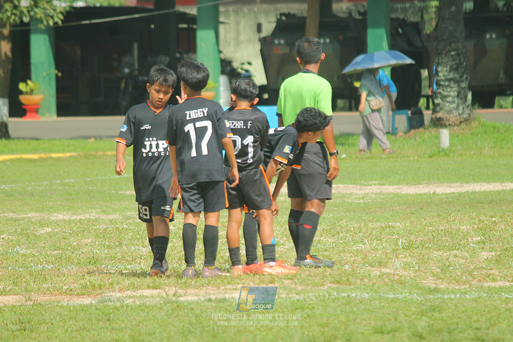 ijl big16 u12 261025 wins soccer school vs jips soccer school