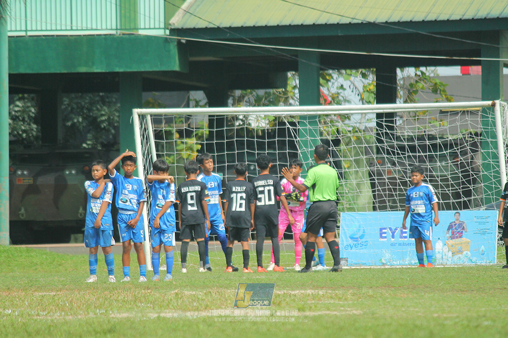 ijl big16 u12 261025 wins soccer school vs jips soccer school