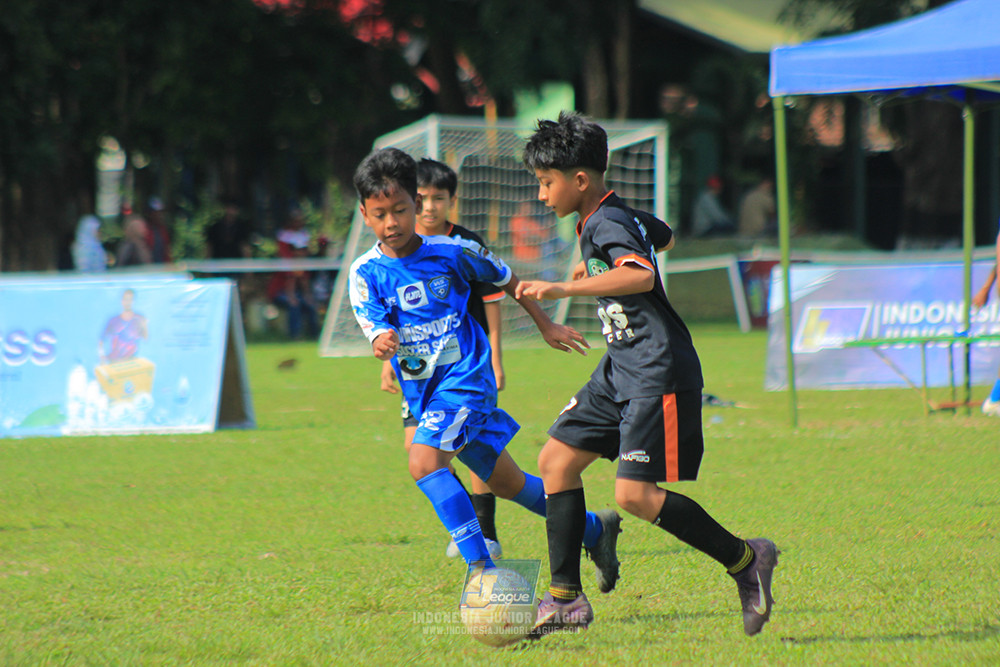 ijl big16 u12 261025 wins soccer school vs jips soccer school