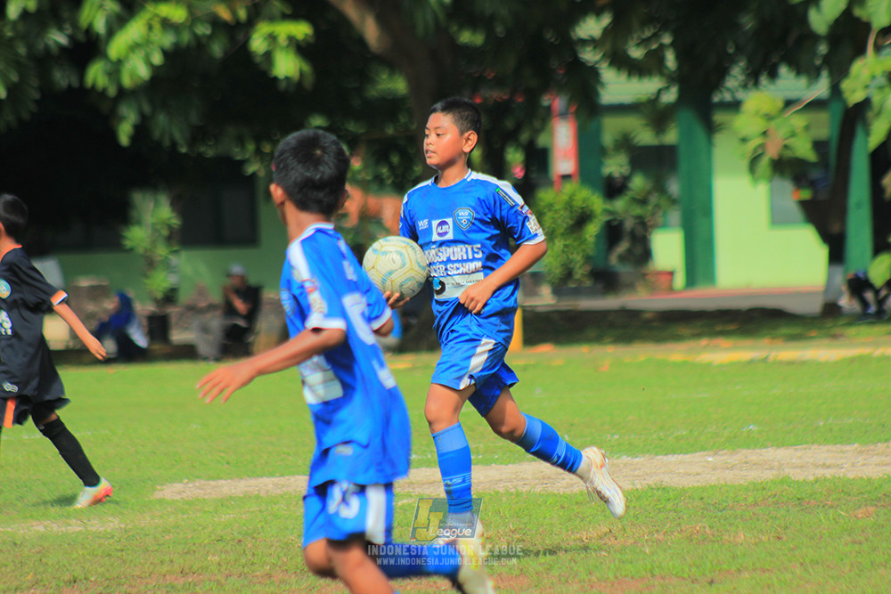 ijl big16 u12 261025 wins soccer school vs jips soccer school