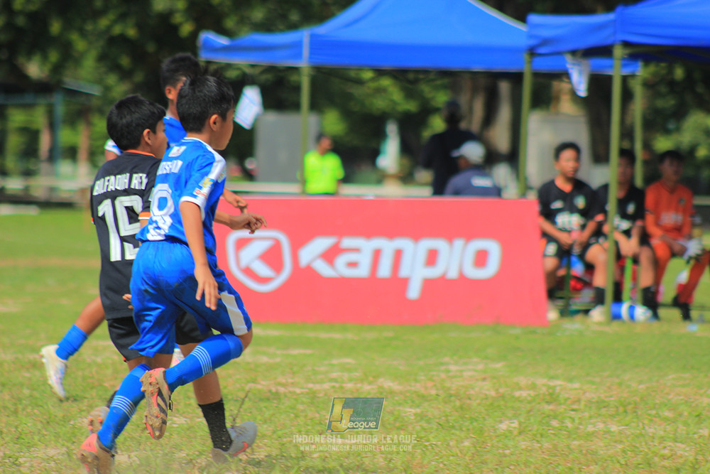 ijl big16 u12 261025 wins soccer school vs jips soccer school