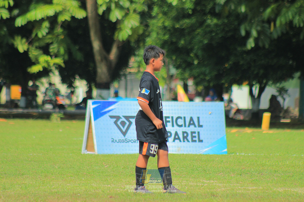 ijl big16 u12 261025 wins soccer school vs jips soccer school