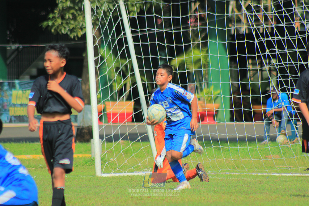 ijl big16 u12 261025 wins soccer school vs jips soccer school