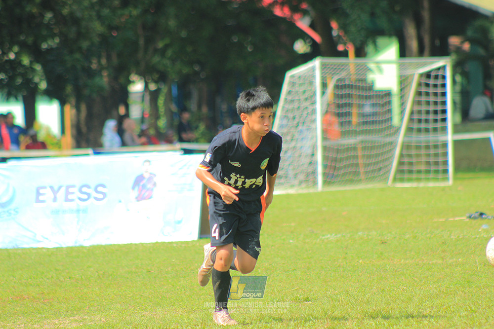 ijl big16 u12 261025 wins soccer school vs jips soccer school