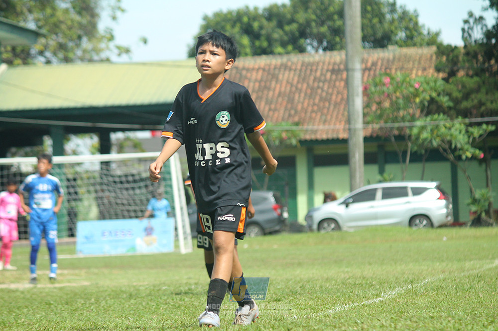 ijl big16 u12 261025 wins soccer school vs jips soccer school