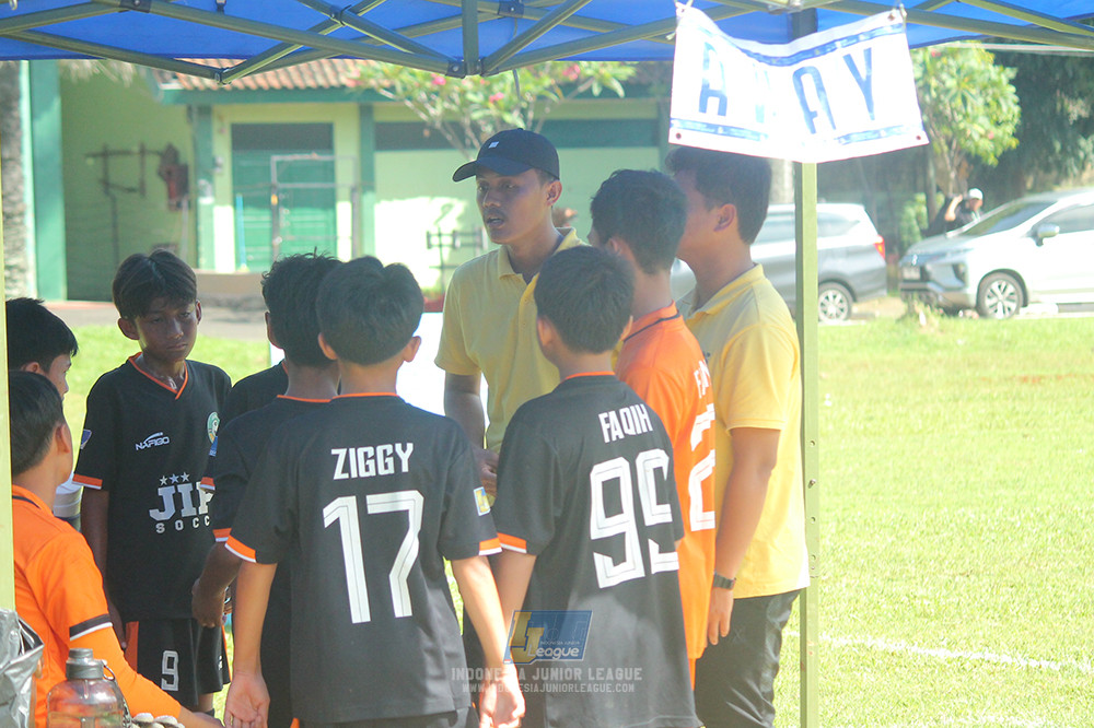 ijl big16 u12 261025 wins soccer school vs jips soccer school