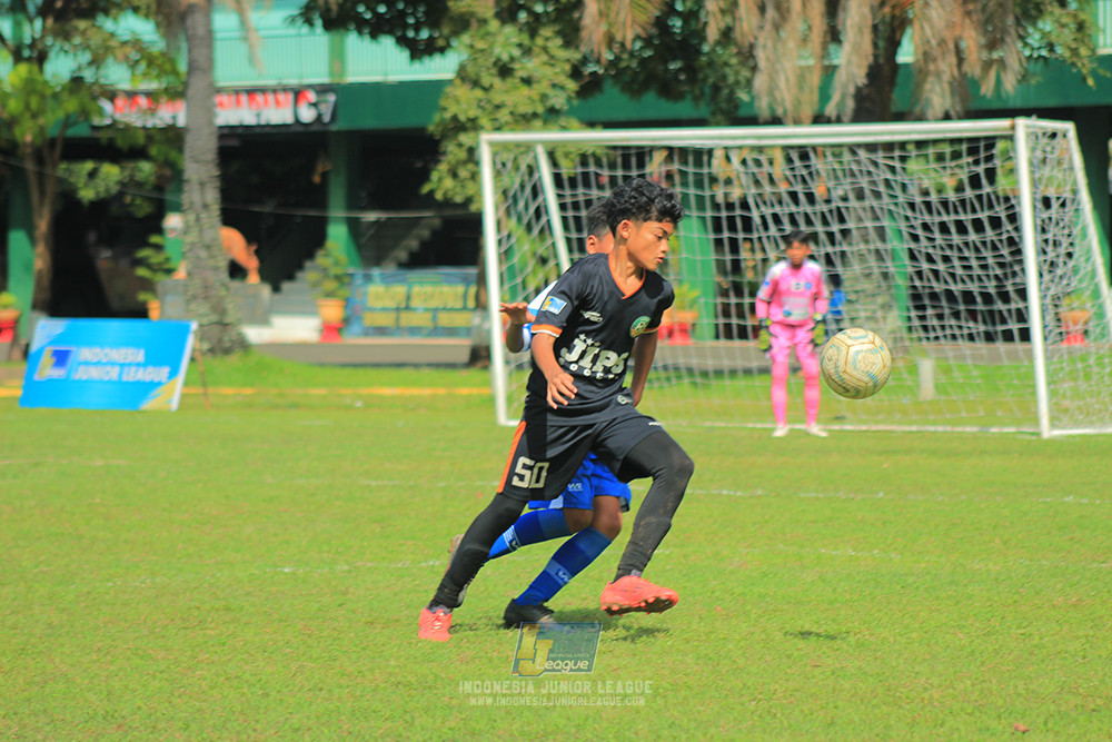 ijl big16 u12 261025 wins soccer school vs jips soccer school