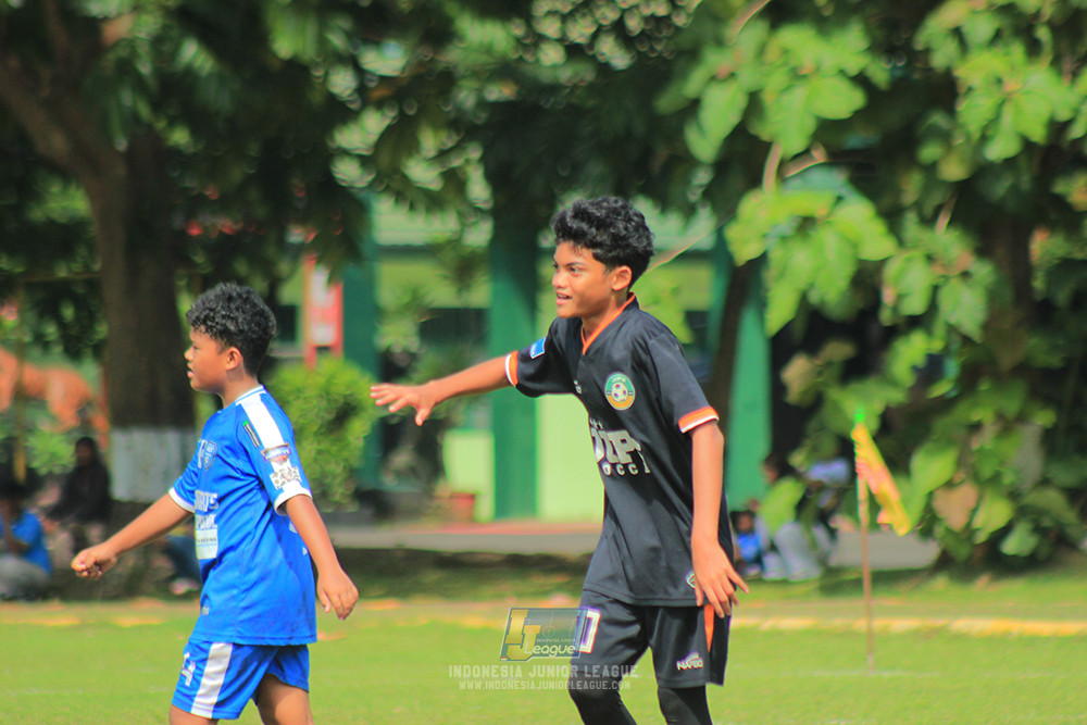 ijl big16 u12 261025 wins soccer school vs jips soccer school