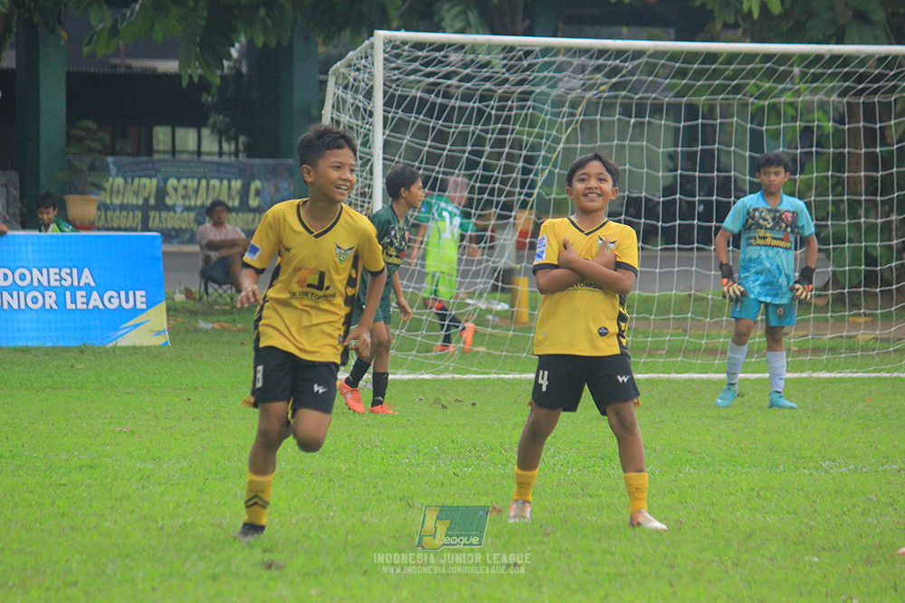ijl big16 u12 261025 wiradhika soccer vs newland fa