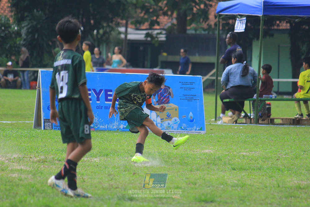 ijl big16 u12 261025 wiradhika soccer vs newland fa