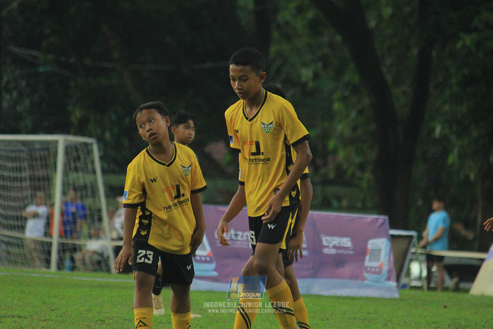 ijl big16 u12 261025 wiradhika soccer vs newland fa