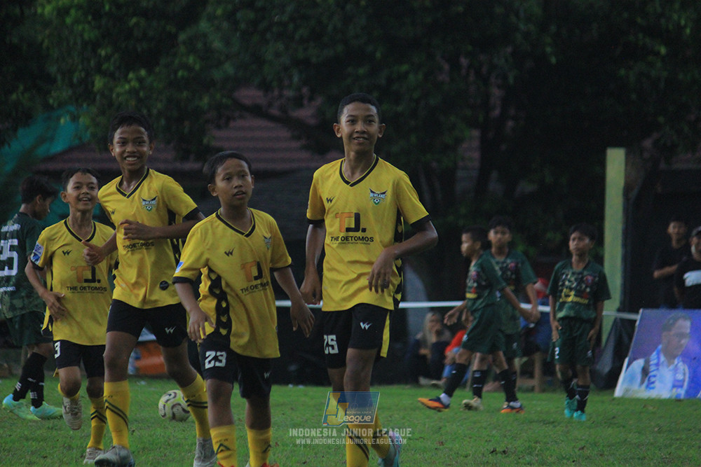 ijl big16 u12 261025 wiradhika soccer vs newland fa