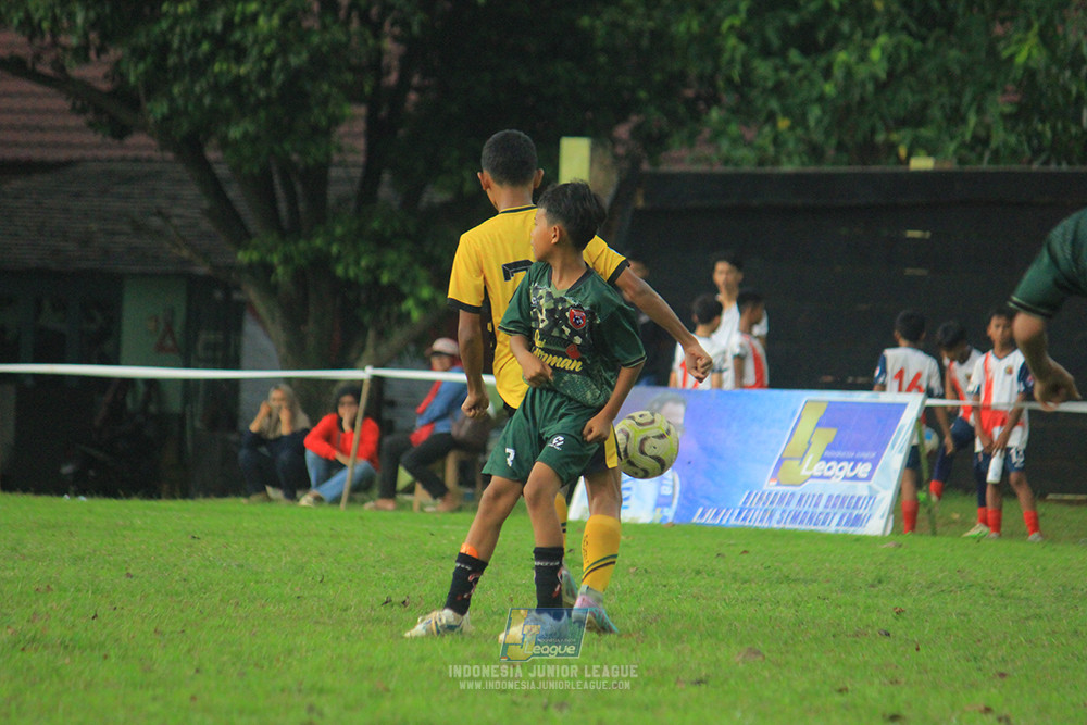 ijl big16 u12 261025 wiradhika soccer vs newland fa