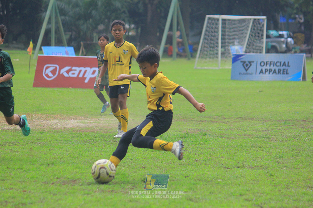 ijl big16 u12 261025 wiradhika soccer vs newland fa