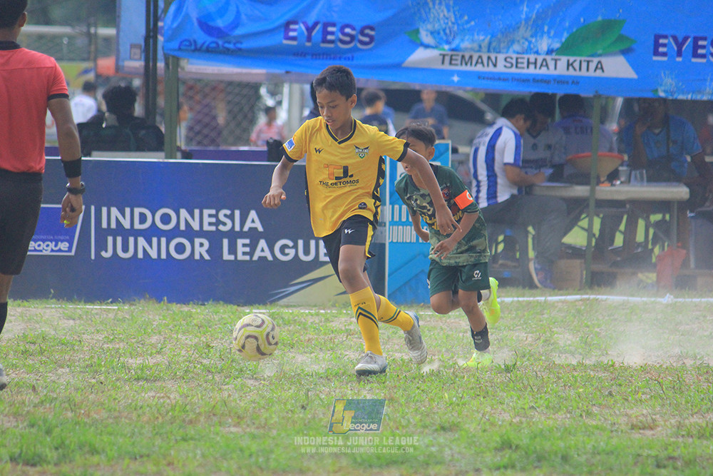 ijl big16 u12 261025 wiradhika soccer vs newland fa