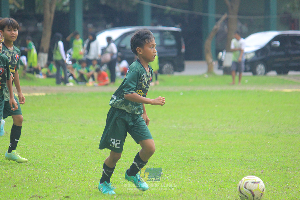 ijl big16 u12 261025 wiradhika soccer vs newland fa