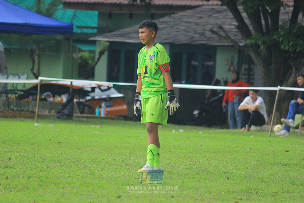 ijl big16 u12 261025 wiradhika soccer vs newland fa