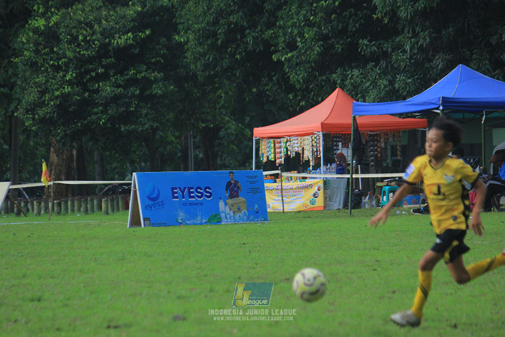 ijl big16 u12 261025 wiradhika soccer vs newland fa