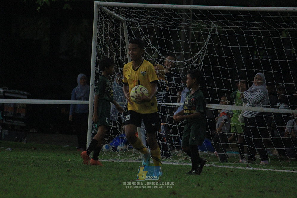 ijl big16 u12 261025 wiradhika soccer vs newland fa