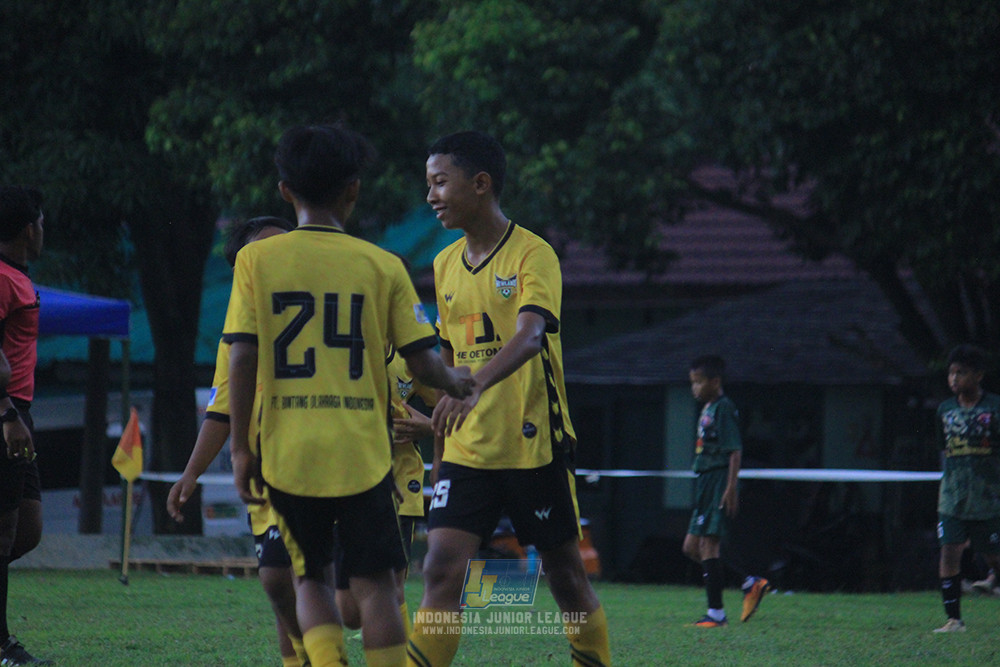 ijl big16 u12 261025 wiradhika soccer vs newland fa
