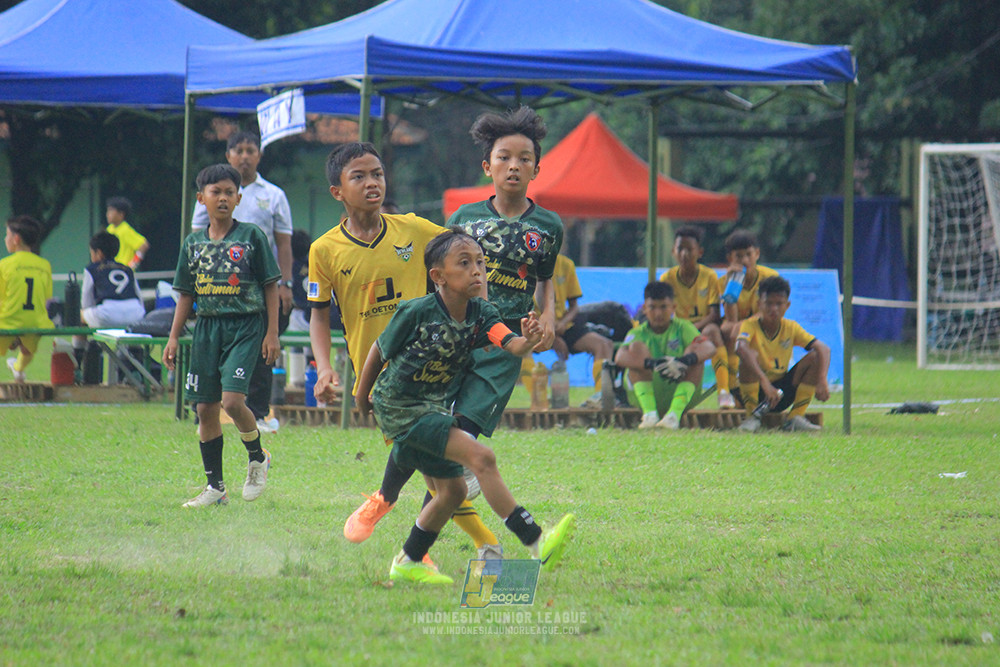 ijl big16 u12 261025 wiradhika soccer vs newland fa