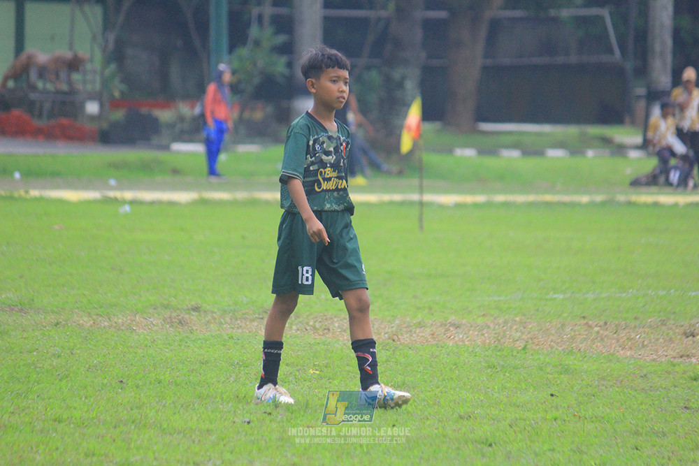 ijl big16 u12 261025 wiradhika soccer vs newland fa