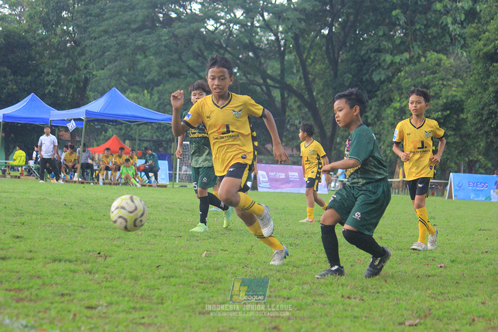 ijl big16 u12 261025 wiradhika soccer vs newland fa